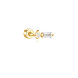 Monika – Small earrings of elegant subtlety.
