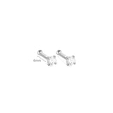 Isabela – Gold earrings with an elegant and fluid design.