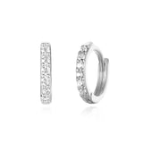 Nora – Elegant gold earrings with a transparent design.