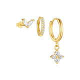 Nora – Elegant gold earrings with a transparent design.