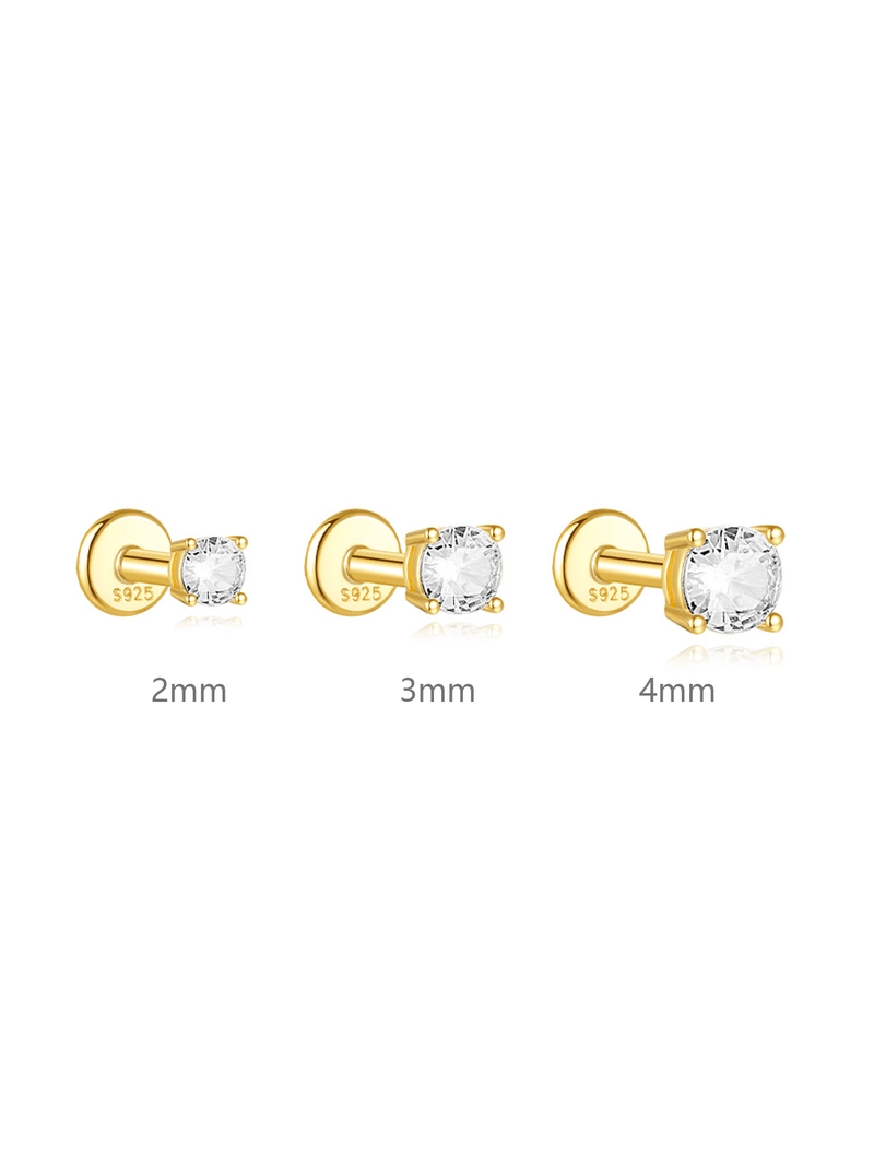 Evelína – Delicate gold earrings with elegant curves.