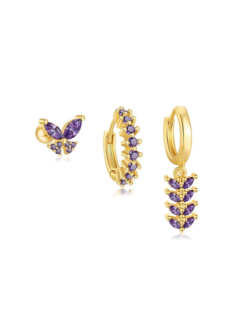 Greta – Elegant gold earrings with subtle movement.