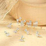 Gold earrings with elegant curved design