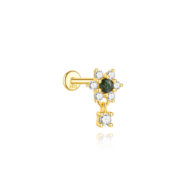 Romina – Gold earrings with a charming playful touch.