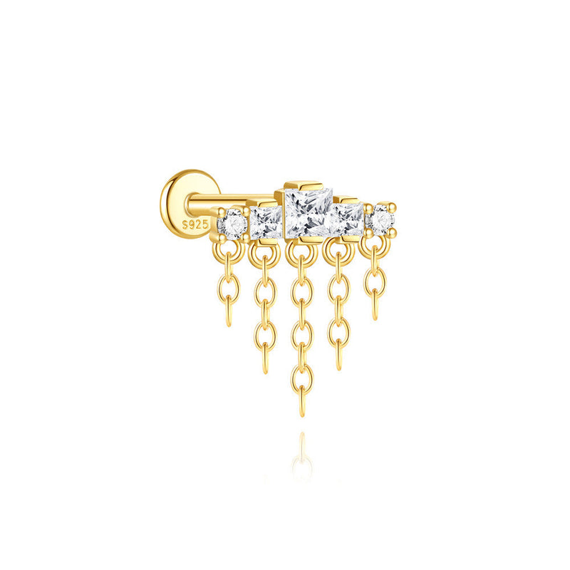 Valentina – Elegant gold earrings with delicate curvature.