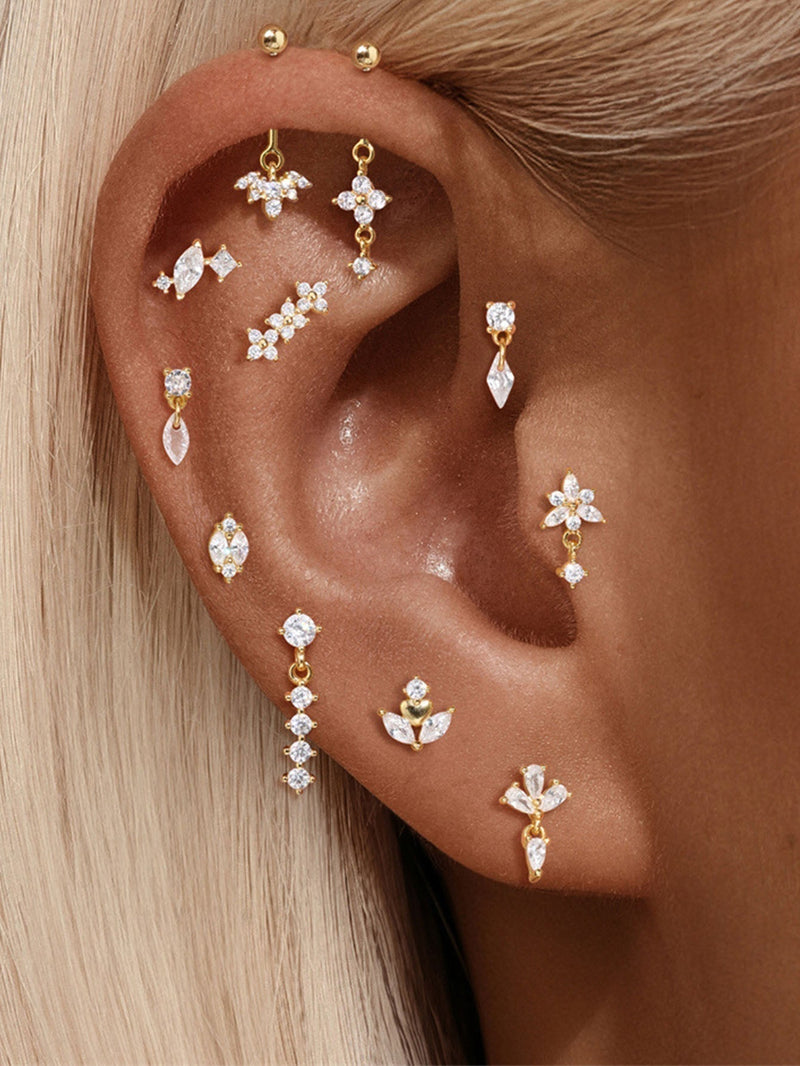 Martina – Gold Earrings with Elegant Design.