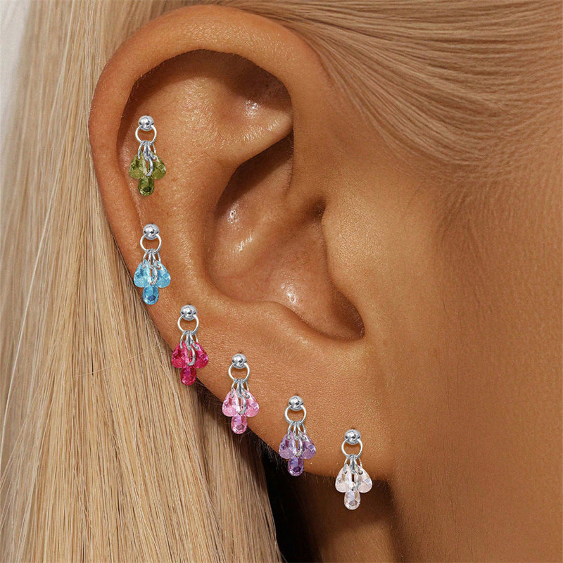 Jasmina – Gold earrings with elegant simplicity.