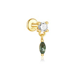 Sofie-Marie – Elegant gold earrings with a dynamic design.