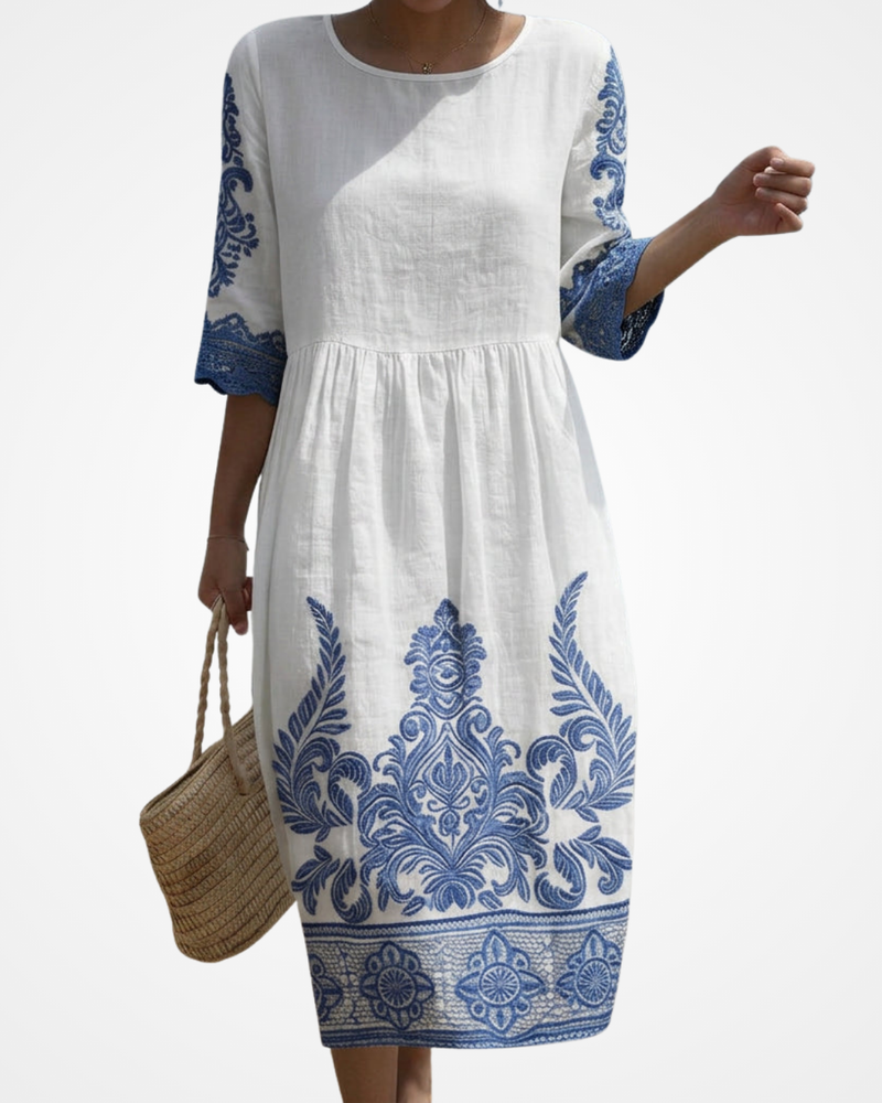 Blanca - Maxi Dress with Round Neck and Embroidery
