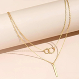 Dorina – Elegant gold necklace with refined pendant