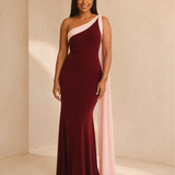 Nadia | Dress in Bordeaux