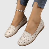 Annette | Modern orthopedic shoes with a sleek cut design