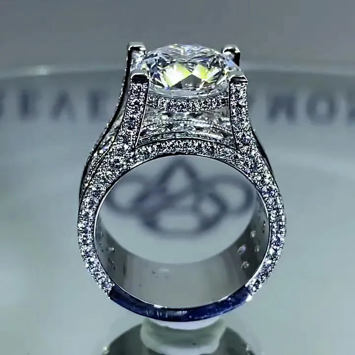 Jasmin – Vintage Ring with Diamond Brilliants