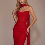 Long fitted dress with choker