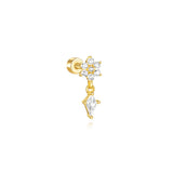 Klara – Elegant gold earrings with a soft design.