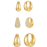 Rosalie – Elegant gold earrings with a curved design.