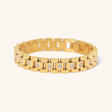 Amira – Gold bracelet with a robust link design.