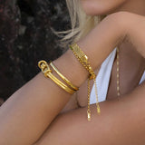 Lena – Delicate bracelet with a minimalist design.