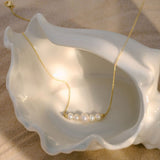 Juliana – Minimalist Design Gold Necklace