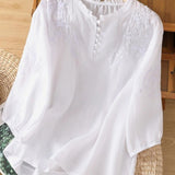Kissina | Embroidered Cotton and Linen Blouse