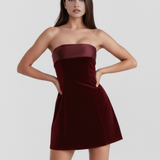 Short strapless dress with velvet finish