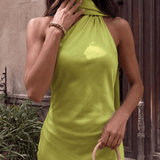 Long satin dress with halter neck Green