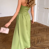 Laura | Effortless Elegance