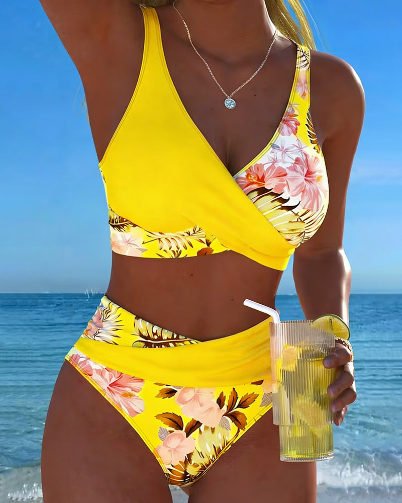 Marta™ | Contrast Floral Bikini Roos