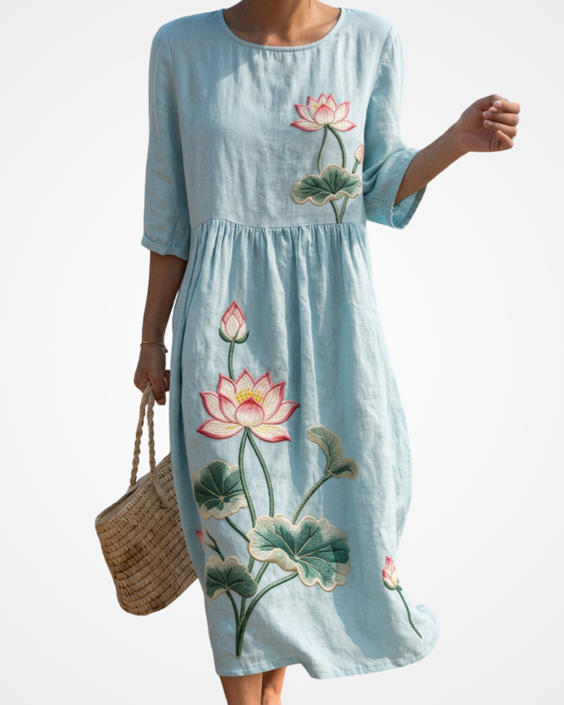 Raquel - Elegant Maxi Dress with Embroidery