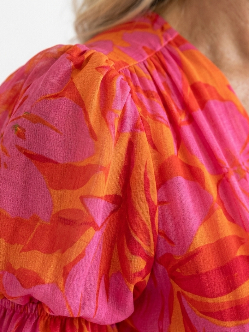 Willow™ | Floral Midi Dress with V-Neck and Puff Sleeves