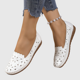 Annette | Modern orthopedic shoes with a sleek cut design
