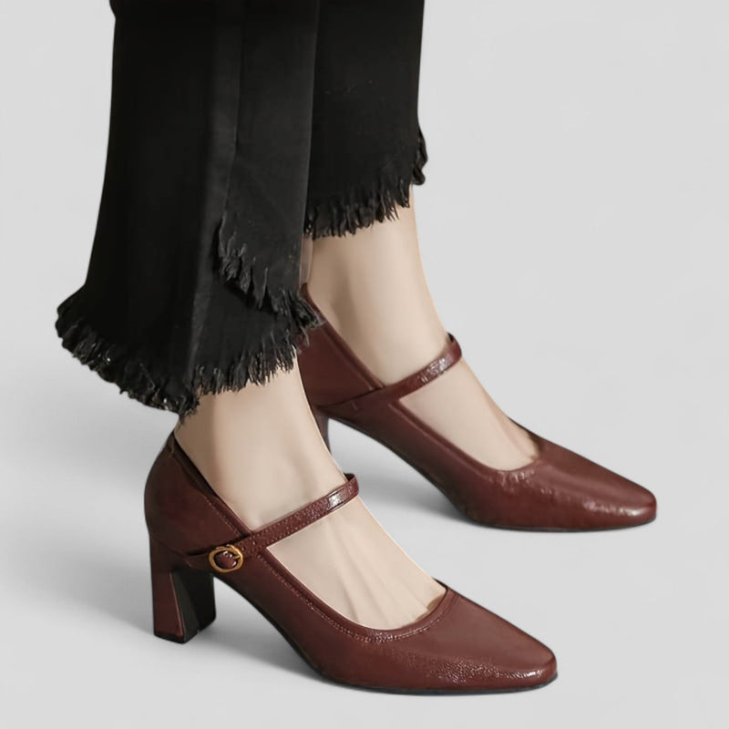 Ursiana | Heeled Shoes