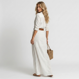 Atena - Long dress with a low neckline