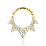 Irina – Gold earrings with a structured design.