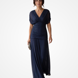Filipa | Blue that Stands Out