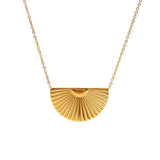 Eleonora – Gold Necklace with Large Pendant