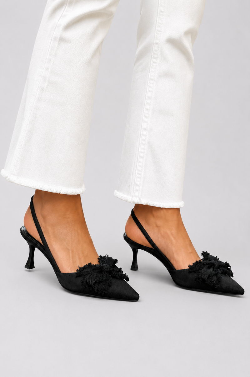 Robyn | Luxury Floral Pump