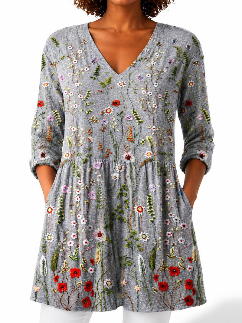 Amélia | Long Blouse with V-Neck