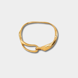 Frieda – Stylish Collar