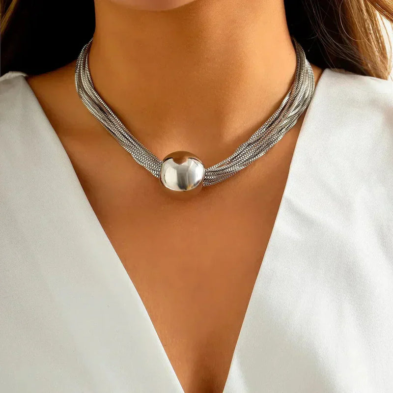 Elegant Gold Necklace