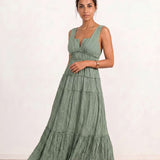 Fluid dress with wrinkled effect
