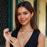 Leonora – Double gold necklace with elegant heart-shaped detail