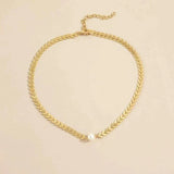Greek collar with pearl in gold