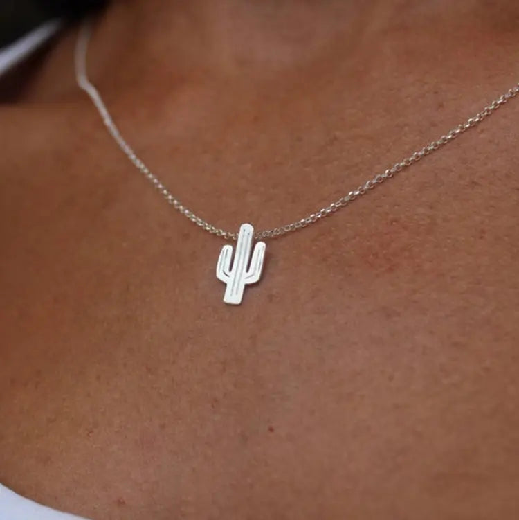 Amira – Gold Necklace with Cactus Pendant
