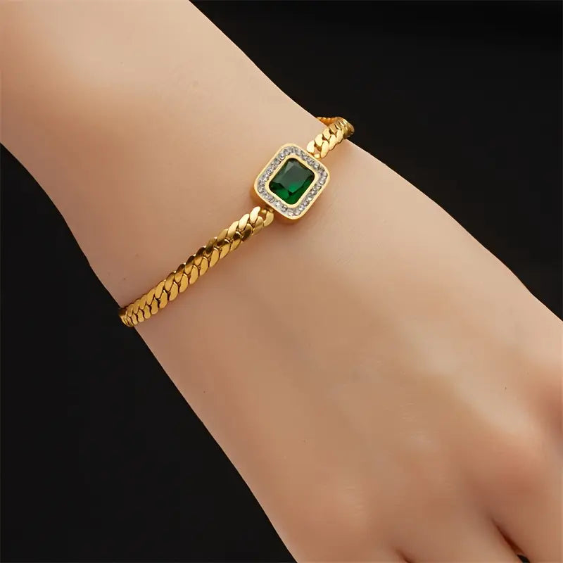 Green collar Joana Grøn with emerald