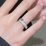 Leyna ring holder