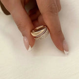 Leyna ring holder