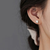 Anita - Natural Pearl Earrings