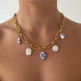 Lena - Gold necklace with stone embellishments.