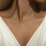 Helena – Delicate Silver Necklace with Tiny Heart